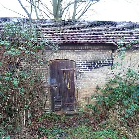 Falter Im Kunstgut Apartment Krahne